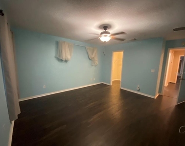 16125 Churchview Drive - Photo Thumbnail 24
