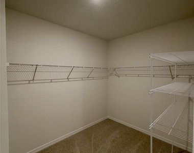 1483 Brekey Way - Photo Thumbnail 8
