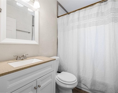 3301 9th Avenue N - Photo Thumbnail 14