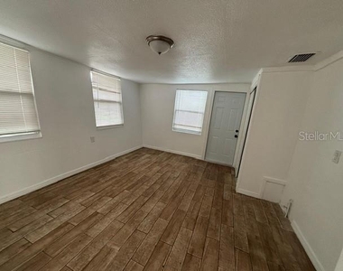 4554 Nimmer Drive - Photo Thumbnail 13