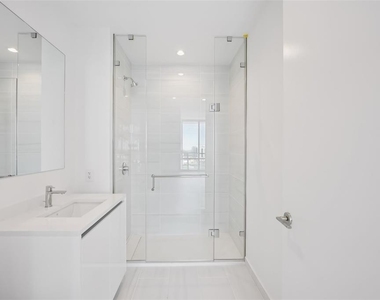 400 Central Avenue - Photo Thumbnail 20