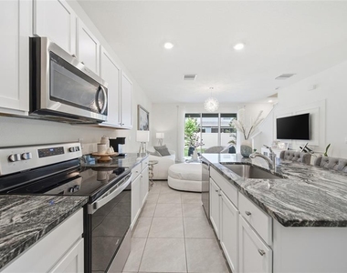 1340 Colt Creek Place - Photo Thumbnail 8