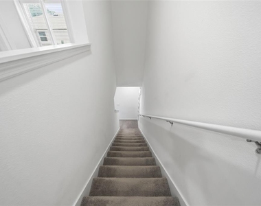 1340 Colt Creek Place - Photo Thumbnail 16