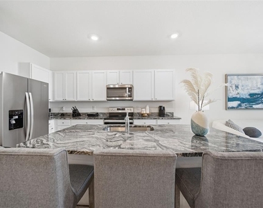 1340 Colt Creek Place - Photo Thumbnail 10