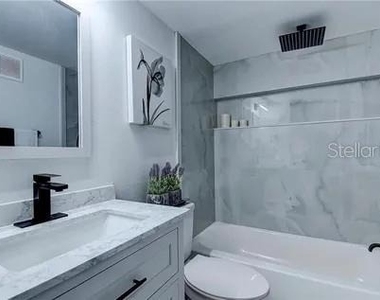 2500 Harn Blvd - Photo Thumbnail 5