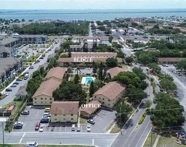 2500 Harn Blvd - Photo Thumbnail 8