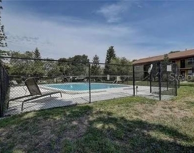 2500 Harn Blvd - Photo Thumbnail 9