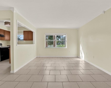6360 1st Street N - Photo Thumbnail 8