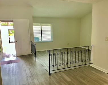 2207 Belleair Road - Photo Thumbnail 4