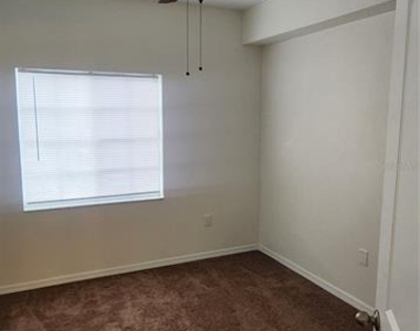 9515 Grovedale Circle - Photo Thumbnail 10