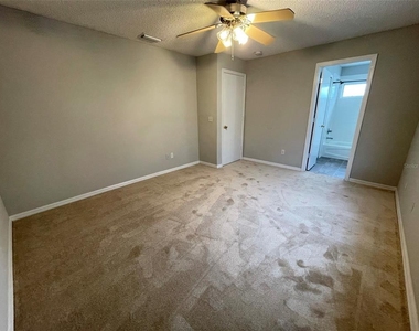 12115 Feldwood Creek Lane - Photo Thumbnail 9