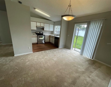 12115 Feldwood Creek Lane - Photo Thumbnail 4