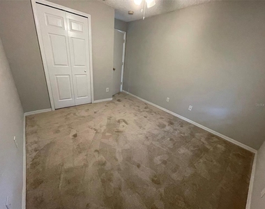 12115 Feldwood Creek Lane - Photo Thumbnail 15