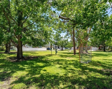 3628 S Renellie Drive - Photo Thumbnail 36