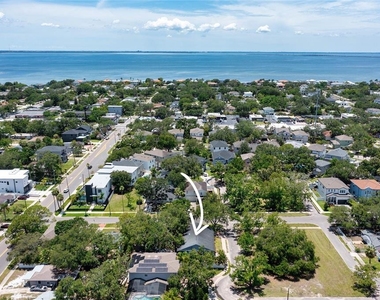 3628 S Renellie Drive - Photo Thumbnail 32