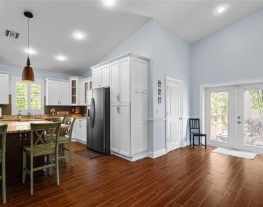 3628 S Renellie Drive - Photo Thumbnail 29