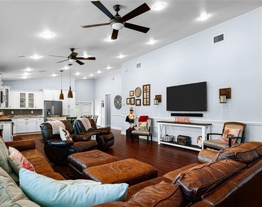 3628 S Renellie Drive - Photo Thumbnail 3