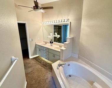5121 Fairway One Drive - Photo Thumbnail 24