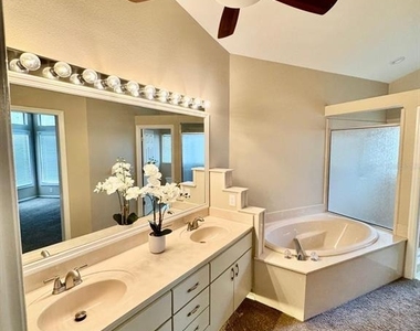 5121 Fairway One Drive - Photo Thumbnail 22