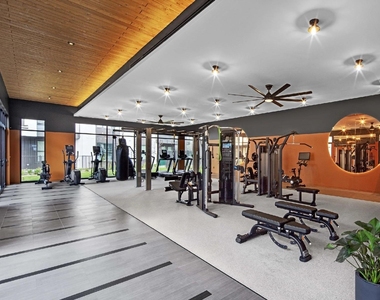 10421 Deerwood Road - Photo Thumbnail 10