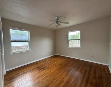 4526 6th Avenue N - Photo Thumbnail 6
