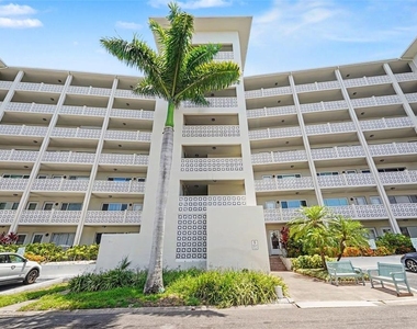 1235 S Highland Avenue - Photo Thumbnail 24