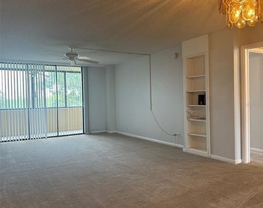 2617 Cove Cay Drive - Photo Thumbnail 9