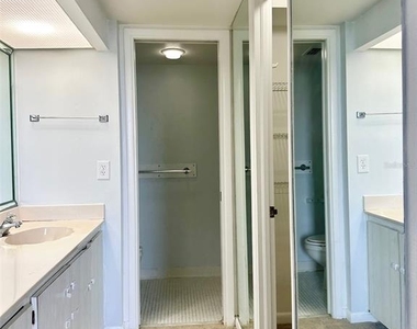 2617 Cove Cay Drive - Photo Thumbnail 21