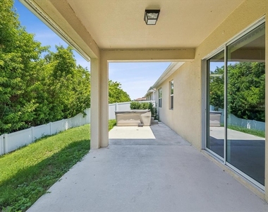 11525 Southern Creek Drive - Photo Thumbnail 28