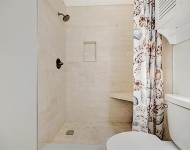 650 Pinellas Point Drive S - Photo Thumbnail 22