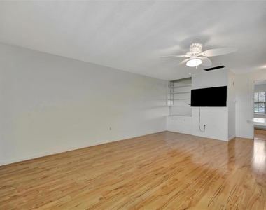 650 Pinellas Point Drive S - Photo Thumbnail 6