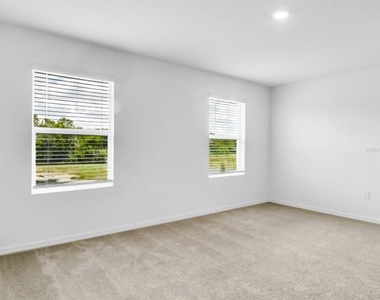 2541 Sunray Venus Way - Photo Thumbnail 3