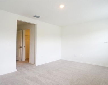 2541 Sunray Venus Way - Photo Thumbnail 6