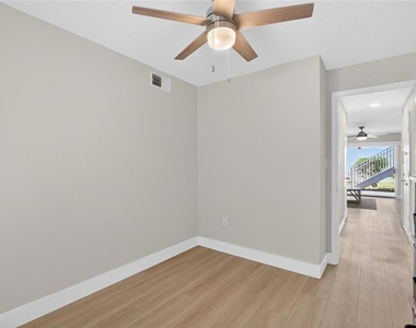 3795 41st Lane S - Photo Thumbnail 14