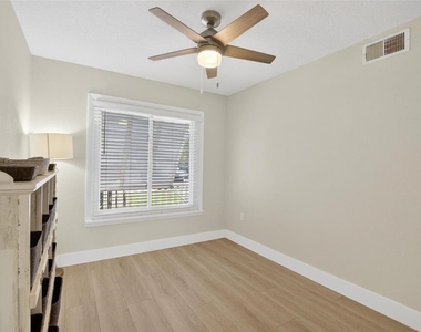 3795 41st Lane S - Photo Thumbnail 13
