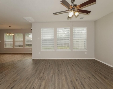 21118 Bridgemeadows Lane - Photo Thumbnail 5