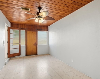 4325 S Coolidge Avenue - Photo Thumbnail 19
