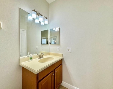 11618 Ashton Field Avenue - Photo Thumbnail 17