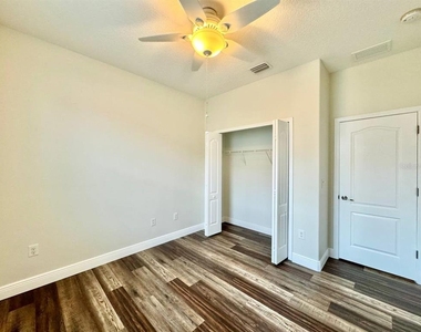 11618 Ashton Field Avenue - Photo Thumbnail 36