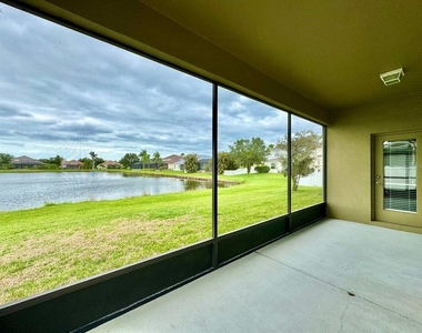 11618 Ashton Field Avenue - Photo Thumbnail 38