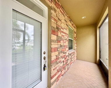 11618 Ashton Field Avenue - Photo Thumbnail 4