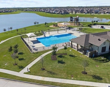 9335 Pavonia Fawn Drive - Photo Thumbnail 21
