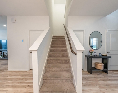 9335 Pavonia Fawn Drive - Photo Thumbnail 12