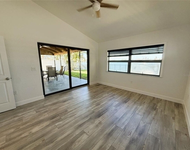 468 20th Avenue - Photo Thumbnail 15