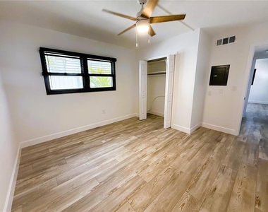 468 20th Avenue - Photo Thumbnail 29