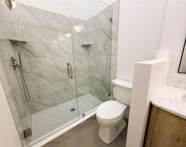 468 20th Avenue - Photo Thumbnail 19