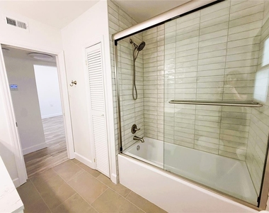 468 20th Avenue - Photo Thumbnail 25