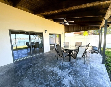468 20th Avenue - Photo Thumbnail 32