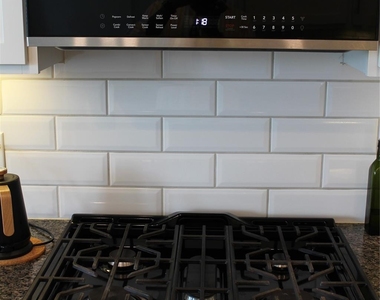 4203 Champlain Way - Photo Thumbnail 11