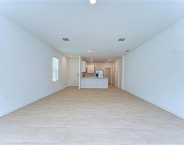 13341 Tropical Breeze Way - Photo Thumbnail 4